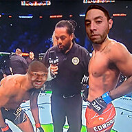 Shoop Kamaru vs chute avi.jpg