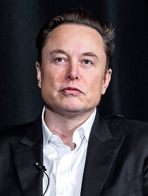 640px-Elon_Musk_Colorado_2022_(cropped2).jpg