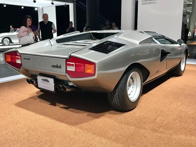 1974_Lamborghini_Countach_LP400_at_Grand_basel_2018_(Ank_Kumar)_02.jpg
