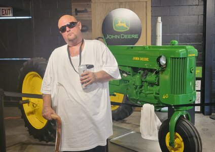 tractor.jpg