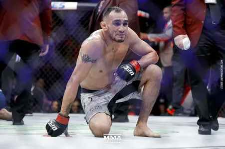 143_Tony_Ferguson_vs_Kevin_Lee.0.webp