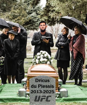 khamzat buries dricus.png