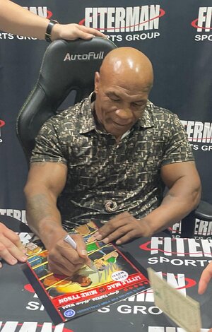 met-mike-tyson-yesterday-v0-9wb0nehj85td1.jpg