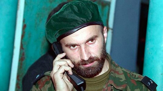 Basayev-unutulmadı.jpg
