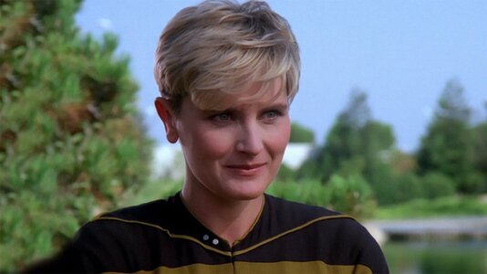 tasha-yar-denise-crosby-thumb-1712981657475.jpg tasha-yar-denise-crosby-thumb-1712981657475.jpg