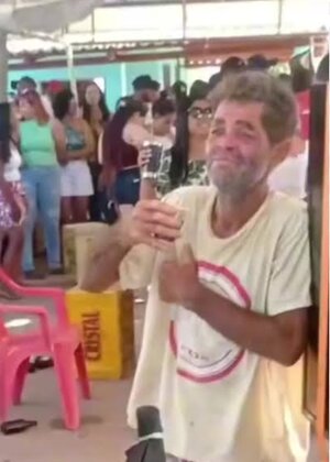 1000158004.jpg 1000158004.jpg