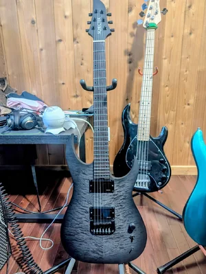 schecter km1.webp