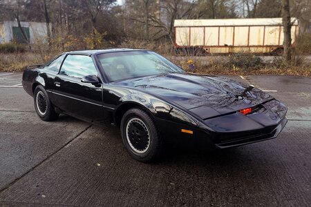 KITT-Knight-Rider.jpg