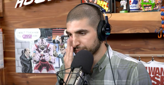 Ariel-helwani-349345452.png