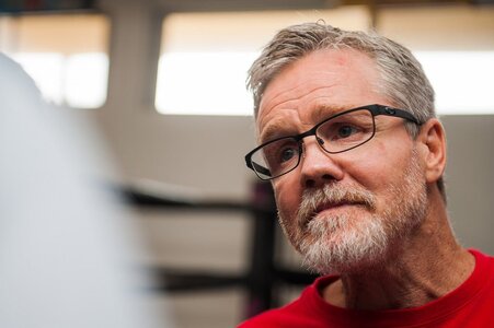 Freddie-Roach-Net-Worth-1024x682-4190707410.jpg